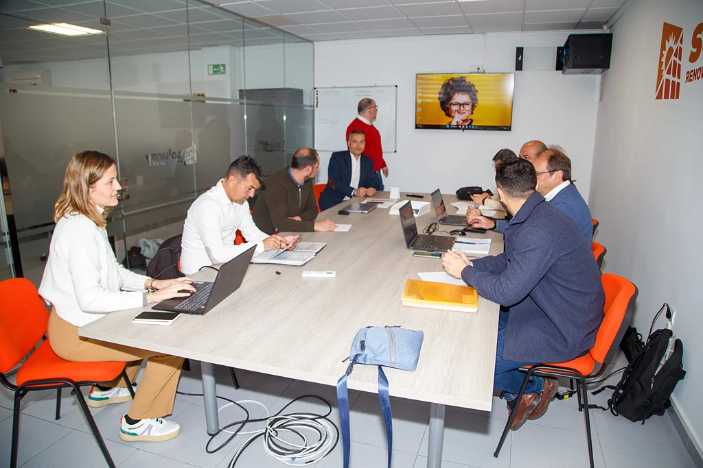 nuestro equipo solurgy